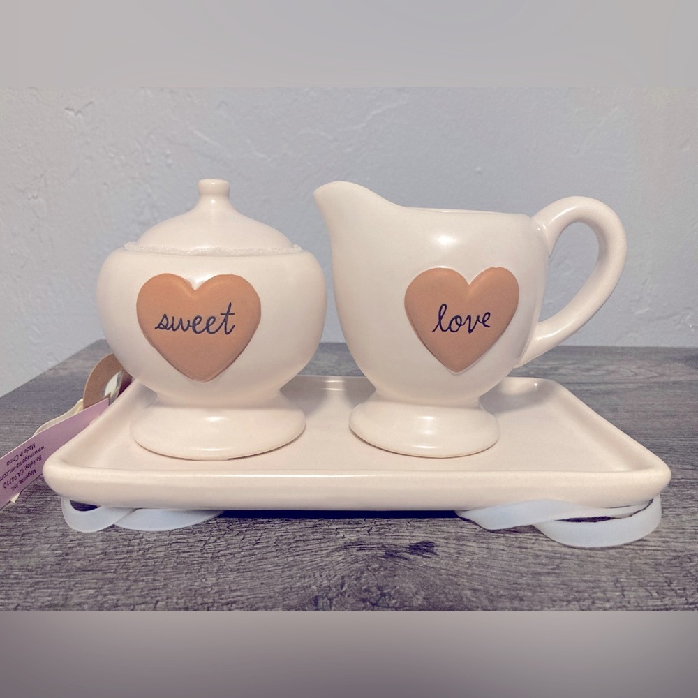 ❤️ Rae Dunn Cream and Sugar Set with Ceramic Tray